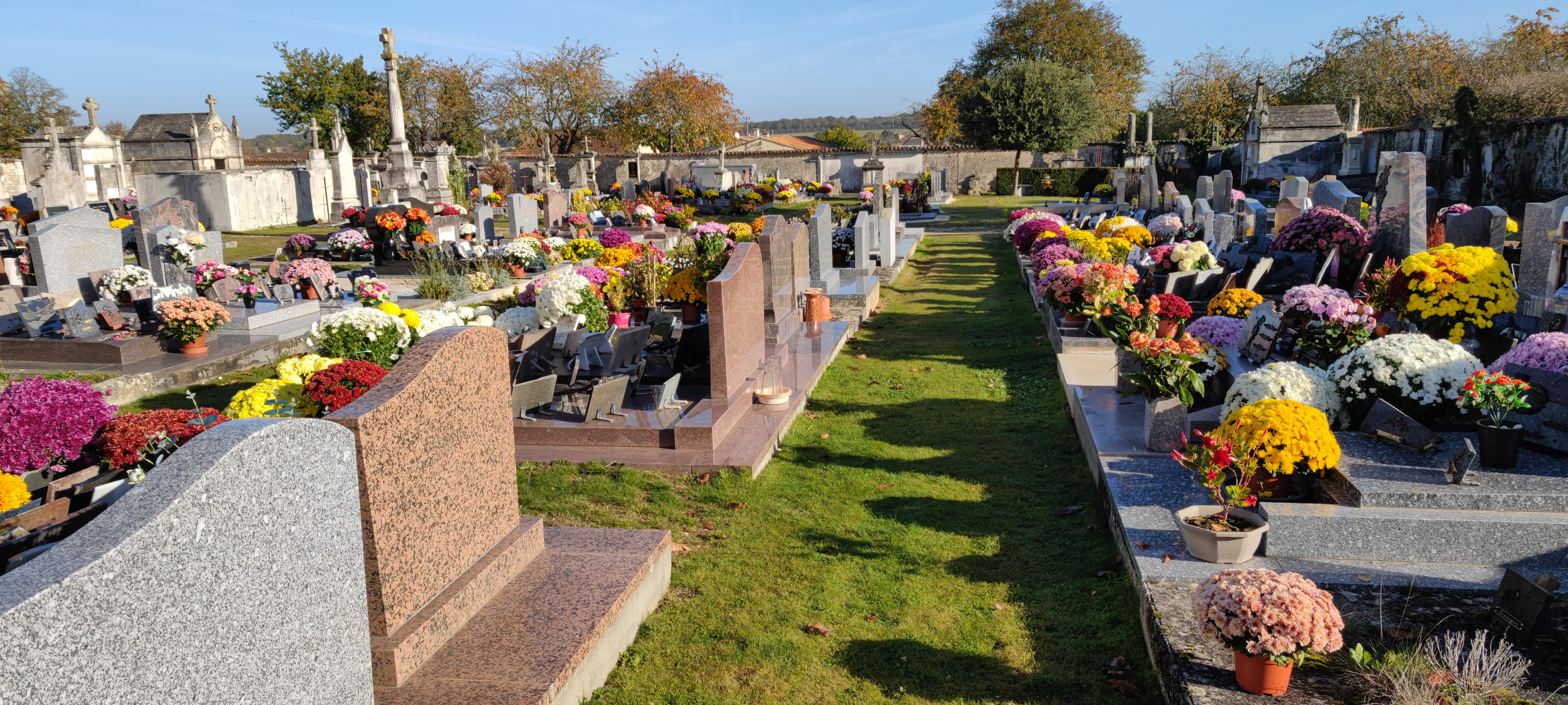 cimetière de Saint-Sulpice-d'Arnoult